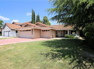 922 Inverness Dr, Paso Robles, CA 93446