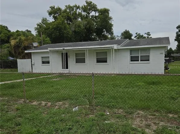 1402 Maluhia Dr, Tampa, FL 33612