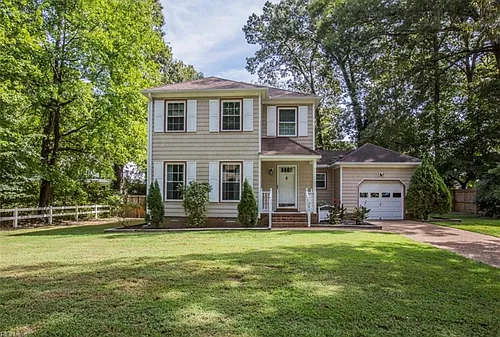 205 Fischer Dr Photo 1