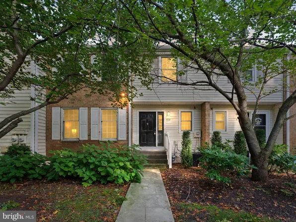 410 Society Hill Blvd, Cherry Hill, NJ 08003