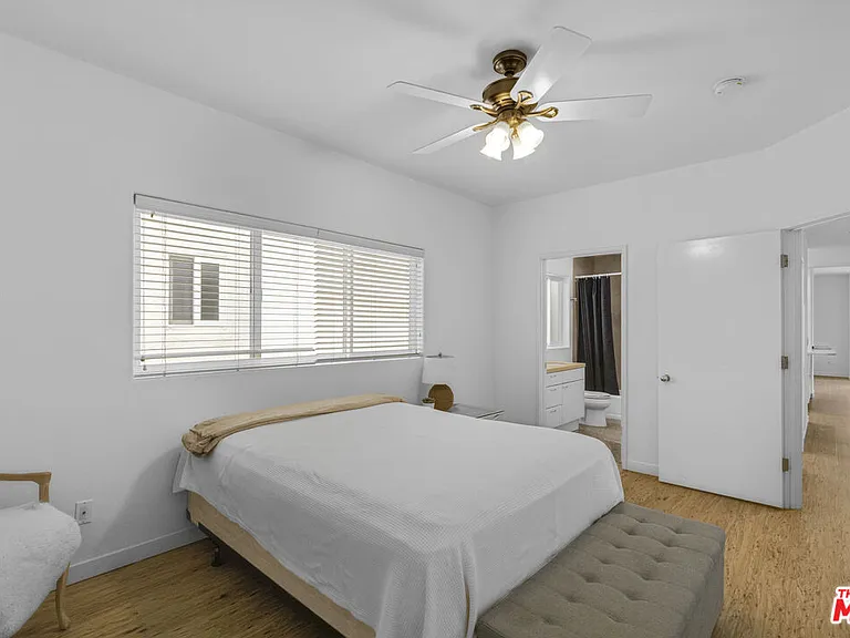115 Galleon St #B — Photo 19