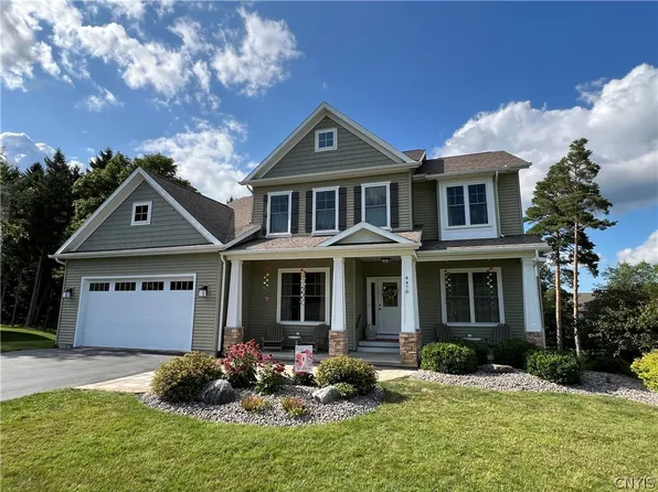 4478 Renee Mdws, Syracuse, NY 13215