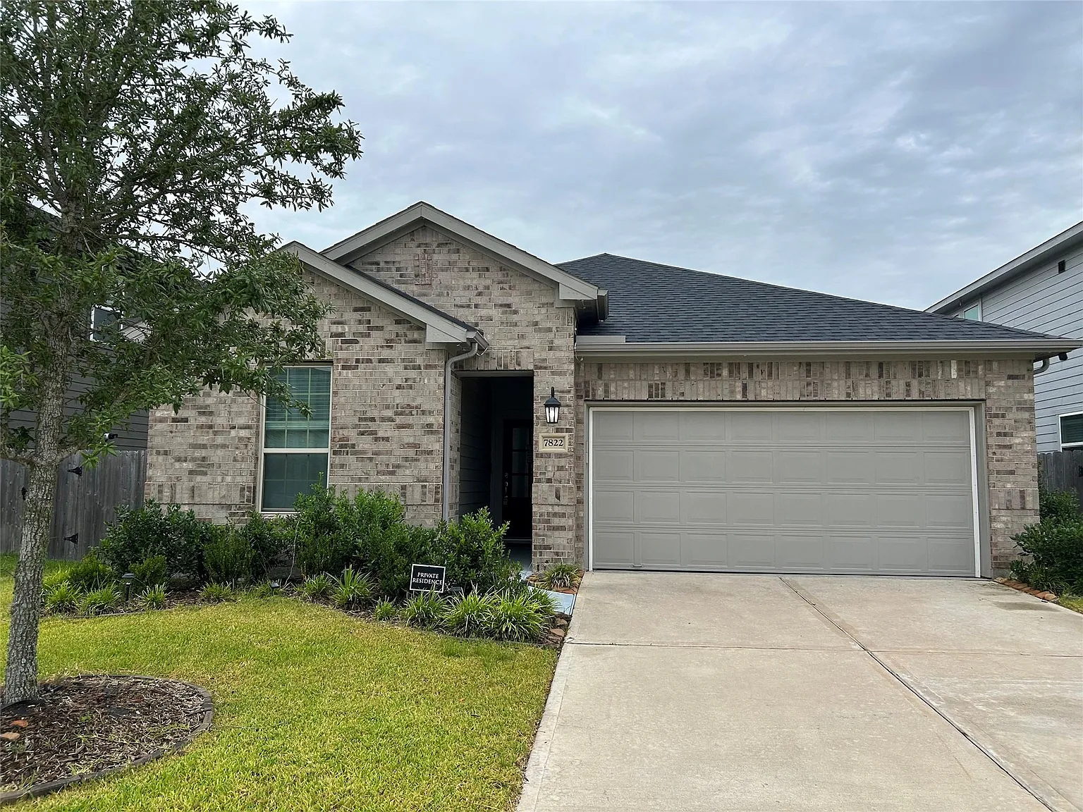 3 bed, 2.0 bath, 1830 sqft, $2,500 — Photo 3