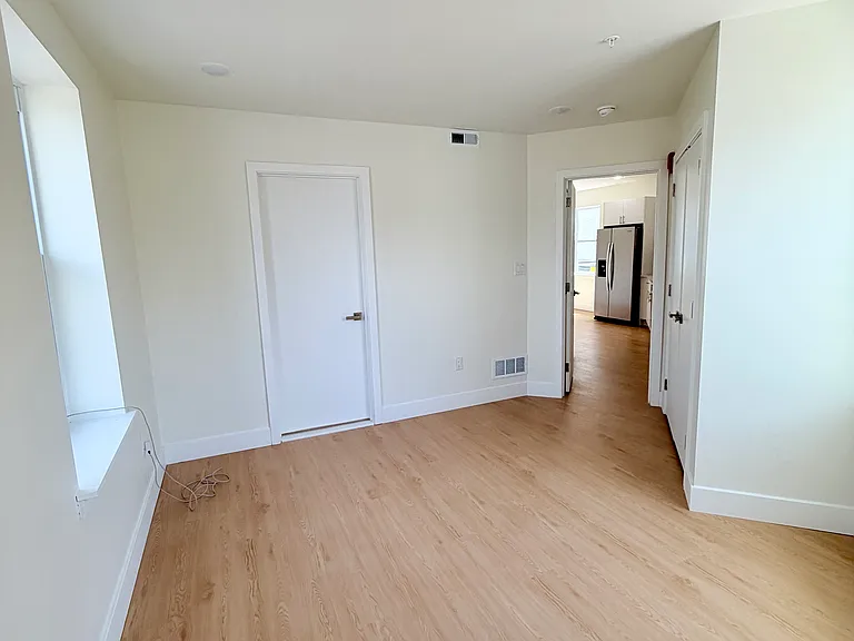4212 Lancaster Ave #202 — Photo 11