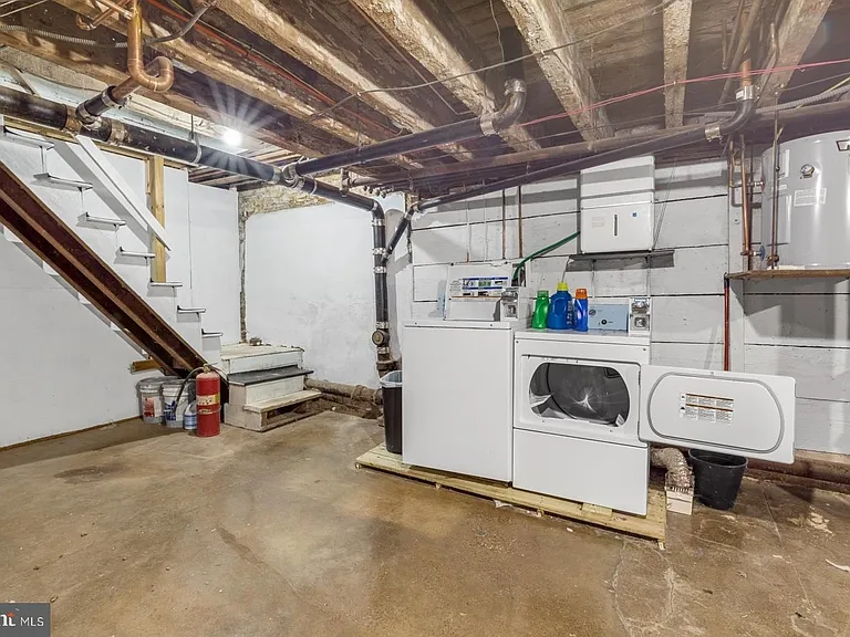 707 W Girard Ave #2F — Photo 31