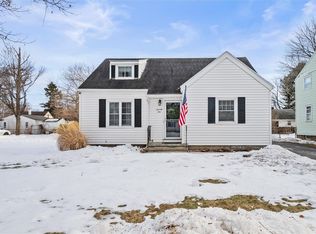 71 Desmond Rd, Rochester, NY 14616