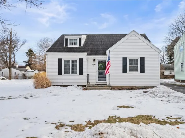 71 Desmond Rd, Rochester, NY 14616