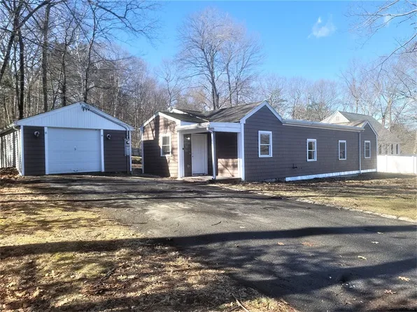 21 Kimball Rd, Amesbury, MA 01913