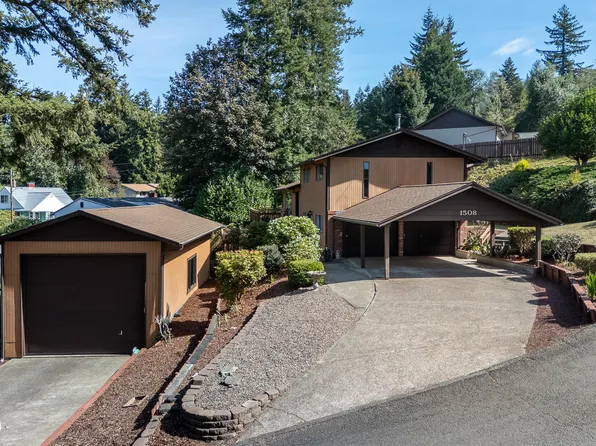 1508 SE Alder Way, Toledo, OR 97391