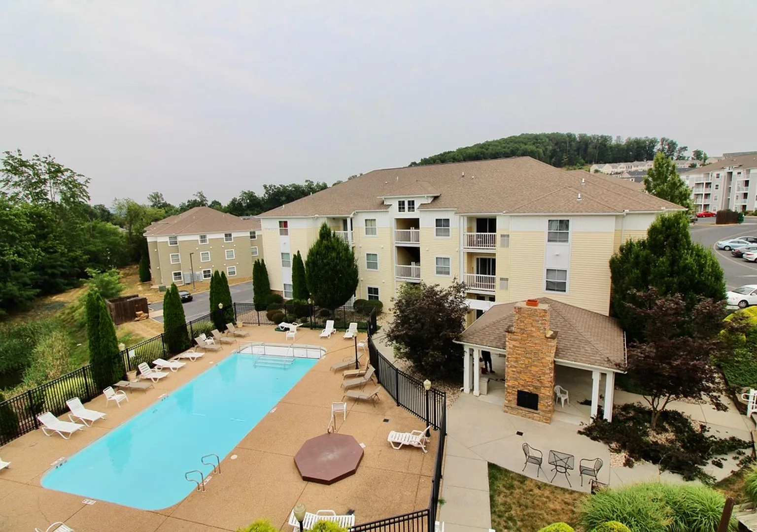 Campus View Condominiums 510#201 — Photo 1