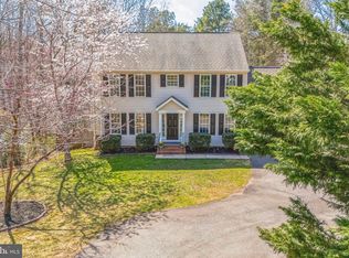 7910 S Woods Dr, Fredericksburg, VA