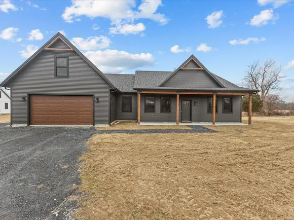 84 East Olive Street #3, Grand Isle, VT 05458