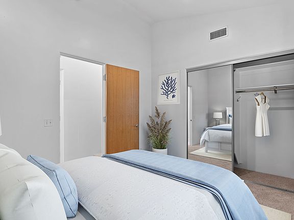 5th image of 631 3rd St