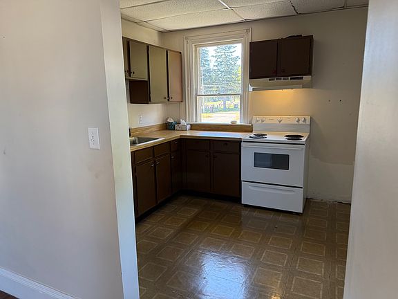 5th image of 949-951 Columbia St #3