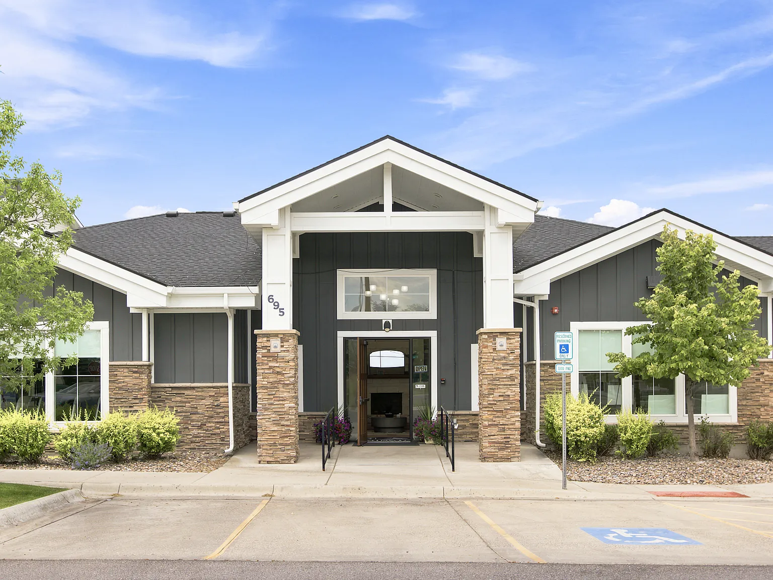 Remington Apartments — Photo 3