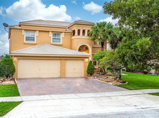 15848 SW 52nd St, Miramar, FL 33027