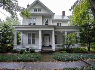 45 Maple Ave, Troy, NY 12180