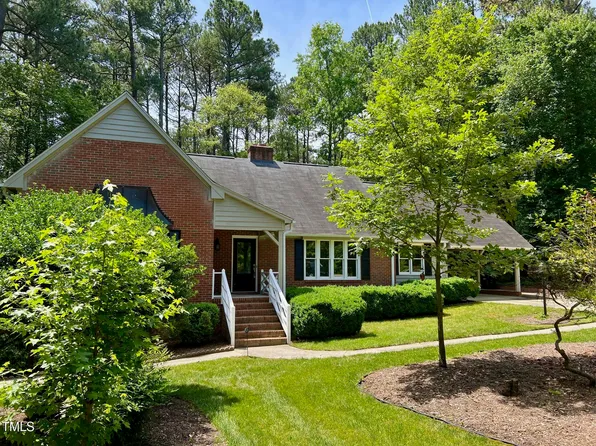 1210 Huntsman Dr, Durham, NC 27713