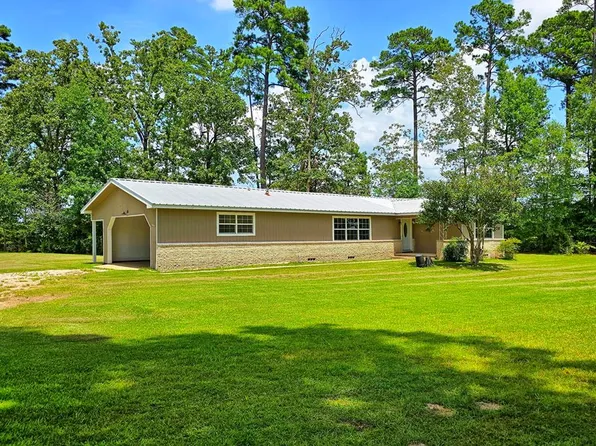 610 Starr St, Hemphill, TX 75948