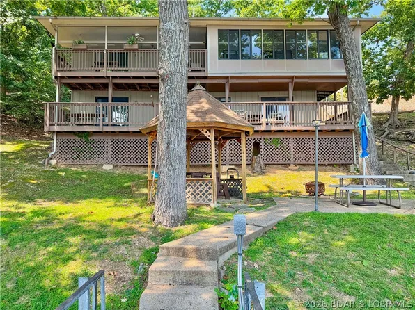 2084 Spring Cove Rd, Sunrise Beach, MO 65079