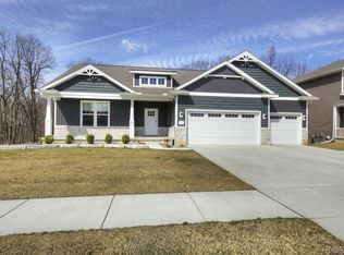 Moh 43 Birkdale Ln, Howell, MI