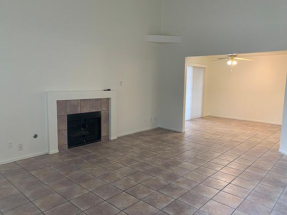 3rd image of 2805 Misty Grove Dr