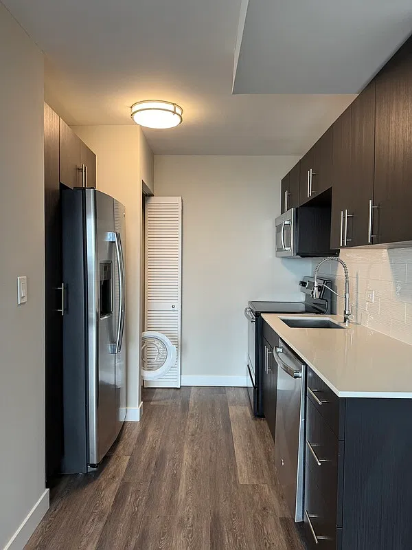Studio, 1.0 bath, 530 sqft, $2,270 — Photo 4