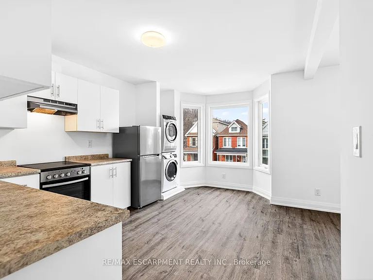 253 Saint Clair Blvd #2 — Photo 10