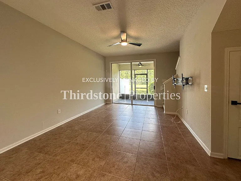 6131 Bartram Village Dr — Photo 3