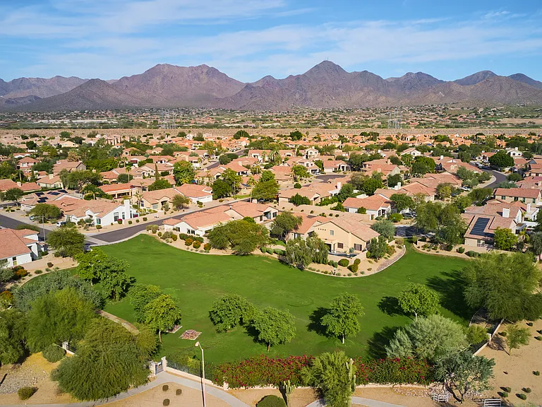 1 Block to Large Neighborhood Park