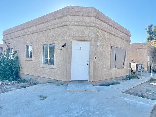 194 N 6th Ave #A Photo 1