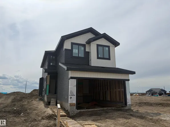 84 Rosa Cres, Saint Albert, AB T8N 7Y4