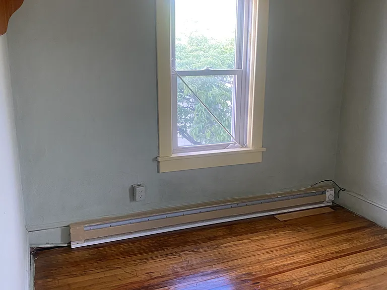 335 E Fell St — Photo 8