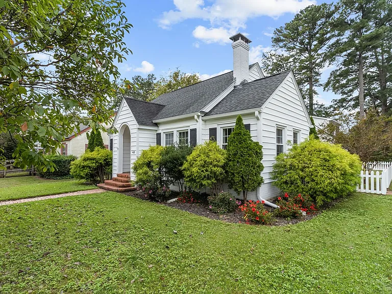 415 Cape Fear Ave — Photo 3