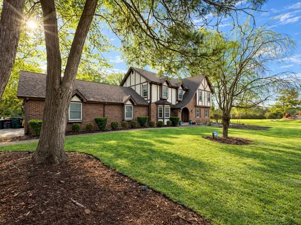 (undisclosed Address), Long Grove, IL 60047