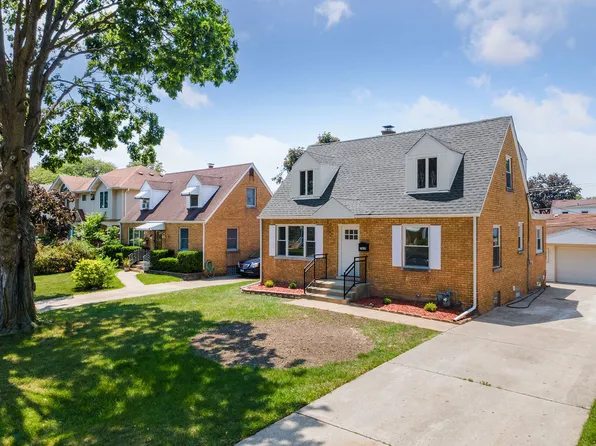 7810 N Neva Ave, Niles, IL 60714