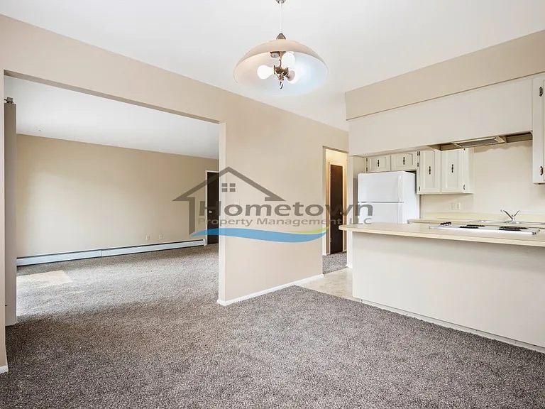 2433 E Stowe Ct #2 — Photo 3