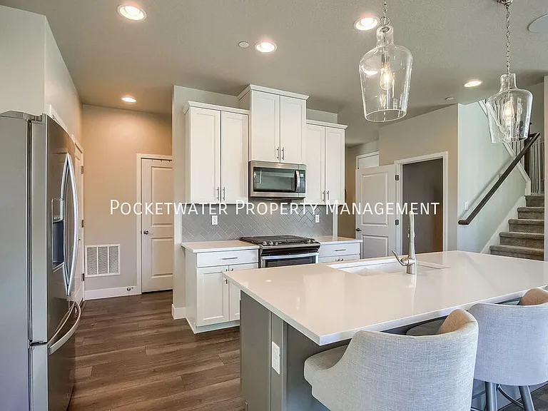 8875 Yates Dr — Photo 4