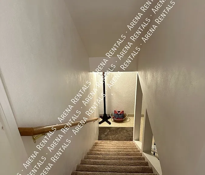 109 Pennsylvania Ave #2 — Photo 12