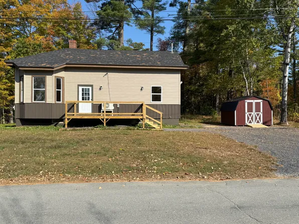 102 Murray Street, Bingham, ME 04920
