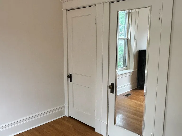 6110 Waterman Blvd — Photo 20