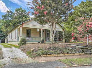 2977 E Point St, East Point, GA 30344