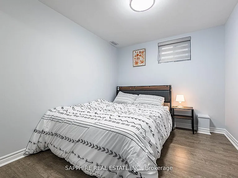 325 Trudeau Dr #BASEMENT — Photo 12