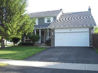 801 Anthony Ct, Naperville, IL