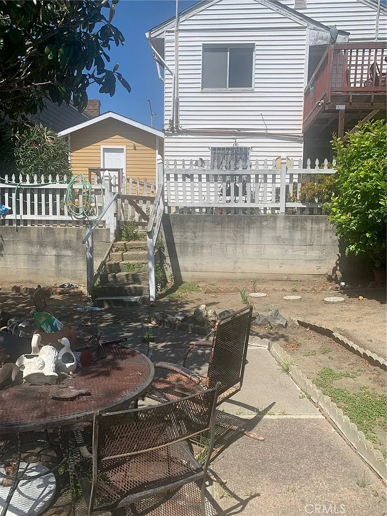 1567 La Salle Ave - Photo 10