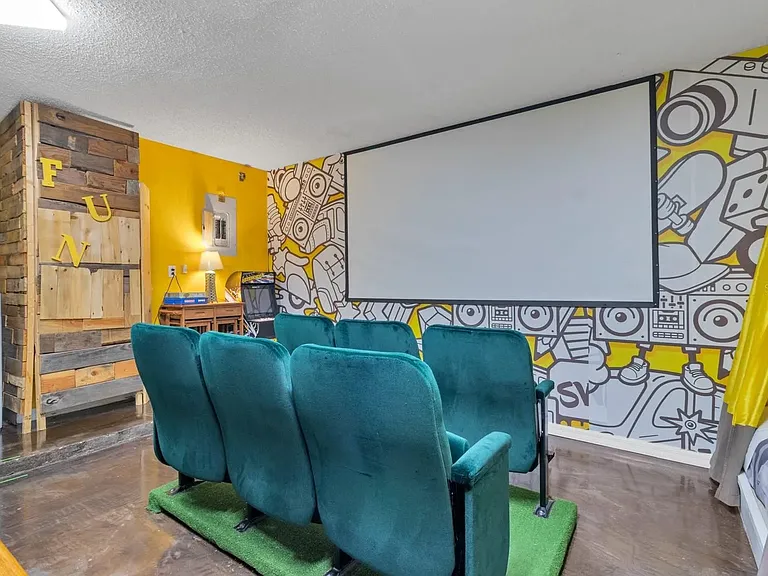 3028 Bloomsbury Dr — Photo 22