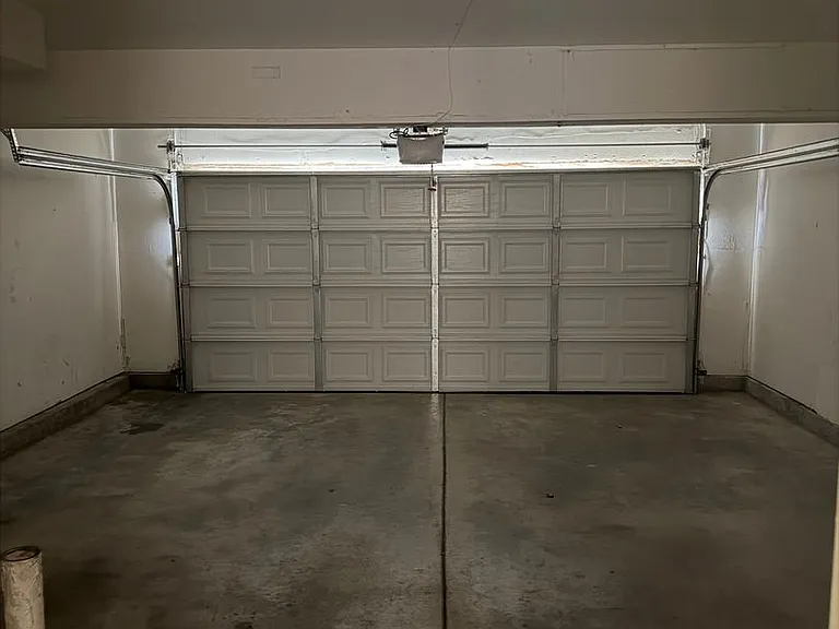 3241 Triumph Ln — Photo 26