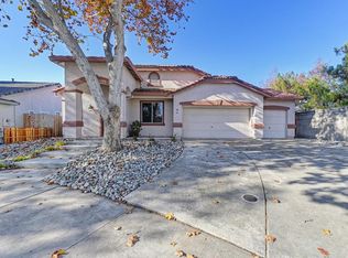 31 Braxton Ct, Roseville, CA 95678