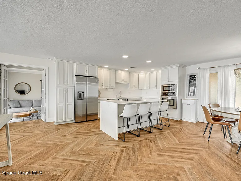 1110 S Banana River Dr — Photo 26