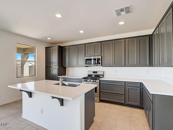 4th image of 40930 W HALEY Drive
